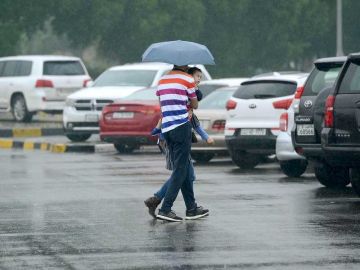 الأرصاد : طقس معتدل.. وفرصة لأمطار رعدية أحيانا الأرصاد : طقس معتدل.. وفرصة لأمطار رعدية أحيانا