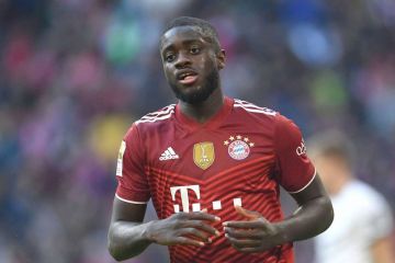 بايرن يفاوض أوباميكانو    