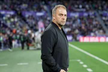 فليك: من الجيد الضغط على المنافسين