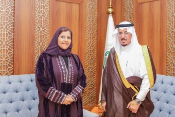 جواهر الدعيج تبحث مع مدير حقوق الإنسان بـ التعاون الإسلامي التعاون الثنائي جواهر الدعيج تبحث مع مدير حقوق الإنسان بـ التعاون الإسلامي التعاون الثنائي