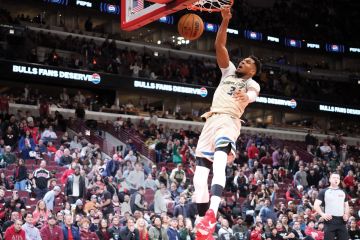 عودة مظفرة لأنتيتوكونمبو أمام بولز