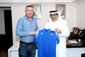 محمد بن الشيخ مدربا لشباب الطائرة 