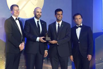 بيت التمويل الكويتي يحصد جائزة بنك العام الكويت لعام 2025