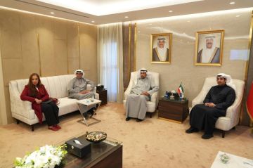 وزير الإعلام يبحث ومسؤولي منصة 51 التوجه العام لتطويرها