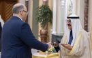 سمو أمير البلاد يتسلم أوراق اعتماد عدد من السفراء لدى البلاد