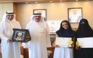 وزير التربية يستقبل المعلمة هدى المطيري والطالبة حصة الكعاك الفائزتين بجائزة حمدان بن راشد للأداء التعليمي 