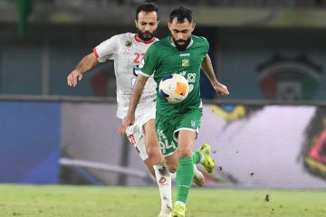 الكويت والعربي يختتمان استعداداتهما لنهائي كأس ولي العهد الكويت والعربي يختتمان استعداداتهما لنهائي كأس ولي العهد