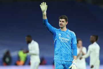 كورتوا يتمنى الاستمرار طويلاً مع الريال