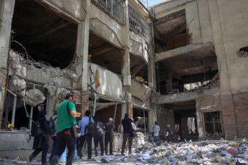 إيران ترجح إعادة تشغيل النووي سريعا ولا تستعجل التفاوض إيران ترجح إعادة تشغيل النووي سريعا ولا تستعجل التفاوض