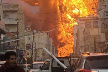 إسرائيل: غارات على اليمن وخلاف على مدة هدم غزة