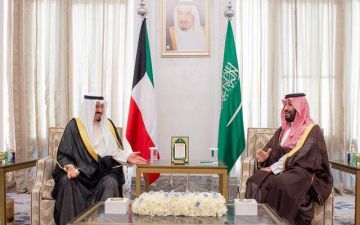 ولي العهد يستقبل رئيس وزراء الكويت ويبحثان تعزيز التعاون الثنائي
