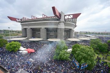 ضوء أخضر لبيع سان سيرو ضوء أخضر لبيع سان سيرو