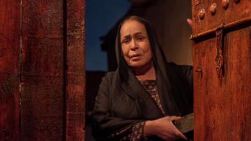 أسرة حياة الفهد تتوجه بالشكر لولي عهد الكويت أسرة حياة الفهد تتوجه بالشكر لولي عهد الكويت