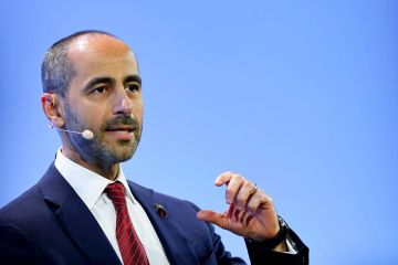 مؤسسة البترول تدرس تأجير شبكة أنابيب لتمويل خطة استثمارية بـ65 مليار دولار مؤسسة البترول تدرس تأجير شبكة أنابيب لتمويل خطة استثمارية بـ65 مليار دولار