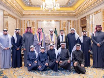 سمو الأمير يستقبل النائب الأول وأهالي شهيدي الواجب العقيد سعود الخمسان والرقيب محمد الهاجري