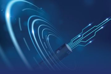  الكهرباء : بدء تزويد محطات التحويل بألياف ضوئية