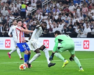 ريال مدريد يهزم أتلتيكو ويلاقي برشلونة في نهائي السوبر الإسباني بالسعودية