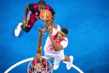 الأبيض يلتقي الشارقة الإماراتي في سلة غرب اسيا 