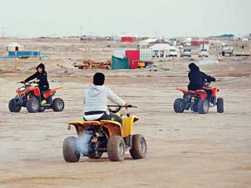  البانشيات والبقيات .. صداع في رأس المخيمين