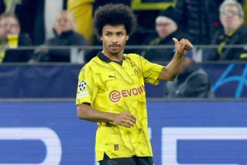 دورتموند يؤجل فرض غرامة على أديمي دورتموند يؤجل فرض غرامة على أديمي