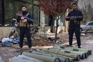 سورية تحبط محاولة تهريب شحنة أسلحة إلى لبنان