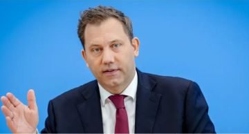 نائب المستشار الألماني يدعو الولايات المتحدة إلى احترام القانون الدولي نائب المستشار الألماني يدعو الولايات المتحدة إلى احترام القانون الدولي