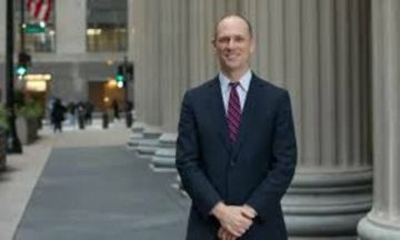 عضو الفيدرالي يتوقع ارتفاع التضخم حال انتهاك استقلالية البنك المركزي