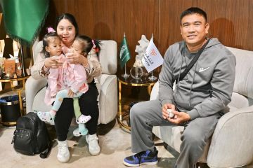 وصول توأم فلبيني ملتصق إلى السعودية لدراسة إمكانية إجراء عملية فصلهما