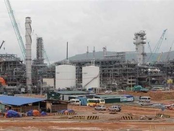 مصفاة نغي سون تعالج أول شحنة نفط خام غير كويتية