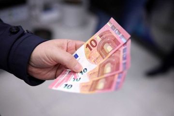 بلغاريا تحتفل بانضمامها لمنطقة اليورو وإلغاء عملة الليف