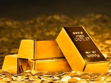 أسعار الذهب تواصل التحليق وتتجه صوب 5600 دولار