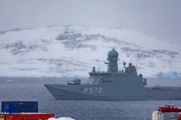 الأوروبيون يتحدون ترامب رمزيا بنشر قوات في غرينلاند الأوروبيون يتحدون ترامب رمزيا بنشر قوات في غرينلاند