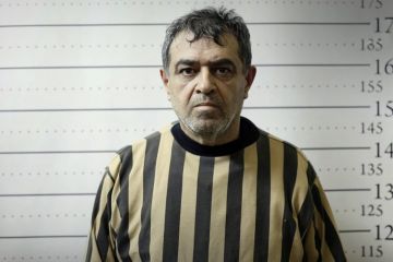 الداخلية السورية: القبض على أحد ضباط النظام السابق في ريف دمشق الداخلية السورية: القبض على أحد ضباط النظام السابق في ريف دمشق