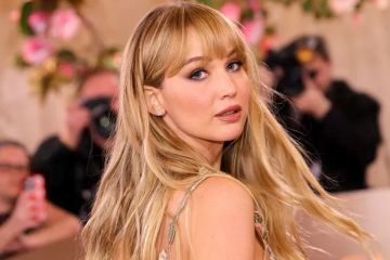 جنيفر لورانس: تارانتينو قال عني ليست جميلة