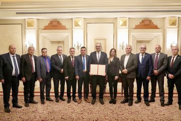 لجنة غزة تنطلق بتحديد الأولويات وتحظى بمباركة أميركية