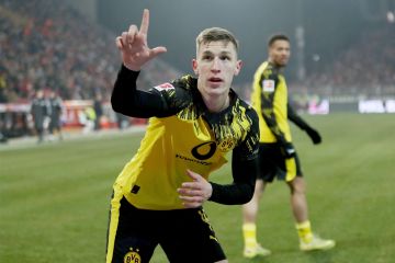 دورتموند يقلص الفارق مع بايرن دورتموند يقلص الفارق مع بايرن