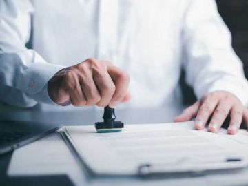  البلدية : لا تعاقدات في نهاية السنة المالية إلا بموافقة الوزير