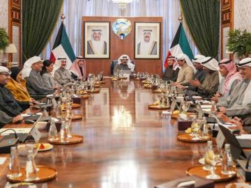 مجلس الوزراء: تحديث المناهج وتعزيز كفاءة المعلمين بما يواكب المتغيرات العالمية مجلس الوزراء: تحديث المناهج وتعزيز كفاءة المعلمين بما يواكب المتغيرات العالمية