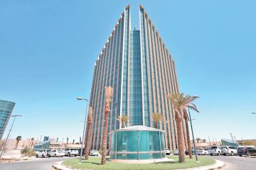  التطبيقي : إعادة قيد المفصولين على نفقتهم 