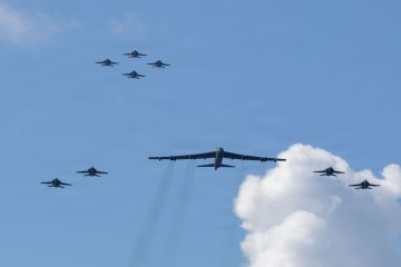 فيديو متداول لـ تحليق طائرات أمريكية فوق الكويت والبصرة .. ما حقيقته؟