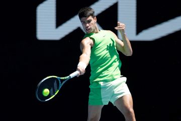 ألكاراس وسابالينكا إلى الدور الثالث في أستراليا المفتوحة 