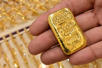 الذهب يواصل خسائره في المعاملات الفورية ويهوي 11 عند 4786.85 دولار للأوقية الذهب يواصل خسائره في المعاملات الفورية ويهوي 11 عند 4786.85 دولار للأوقية