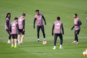 ريال مدريد يسعى لمداواة الجراح واستعادة الثقة أمام ليفانتي ريال مدريد يسعى لمداواة الجراح واستعادة الثقة أمام ليفانتي