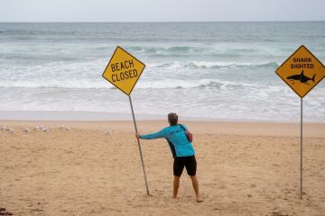 شواطئ أسترالية خارج التغطية شواطئ أسترالية خارج التغطية
