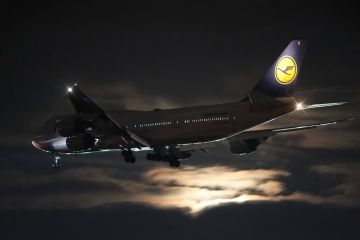 لوفتهانزا تمدد إلغاء رحلاتها الليلية إلى تل أبيب حتى 3 فبراير لوفتهانزا تمدد إلغاء رحلاتها الليلية إلى تل أبيب حتى 3 فبراير