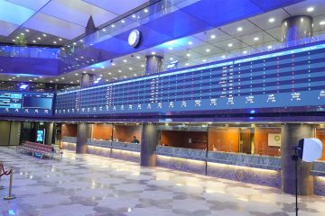 تباين أداء مؤشرات البورصة بسيولة 82.6 مليون دينار