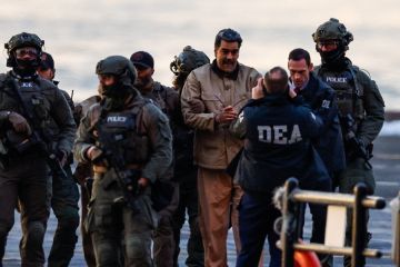 مادورو يمثل أمام محكمة في نيويورك مادورو يمثل أمام محكمة في نيويورك