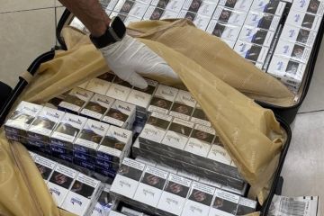  الجمارك تحبط تهريب 63 كرز سجائر في منفذ النويصيب