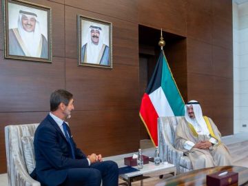 رئيس الوزراء يستقبل وزير الشؤون الخارجية والأوروبية في سلوفاكيا رئيس الوزراء يستقبل وزير الشؤون الخارجية والأوروبية في سلوفاكيا