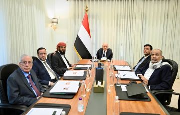 الرئاسي اليمني: التخابر مع ميليشيات الحوثي جريمة عقوبتها الإعدام الرئاسي اليمني: التخابر مع ميليشيات الحوثي جريمة عقوبتها الإعدام